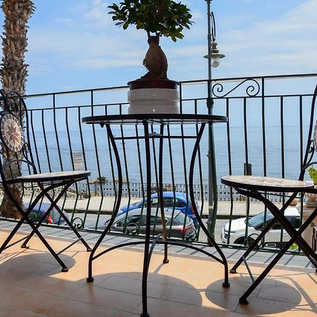 Sun Sea House Taormina Apartment Giardini Naxos Exterior photo