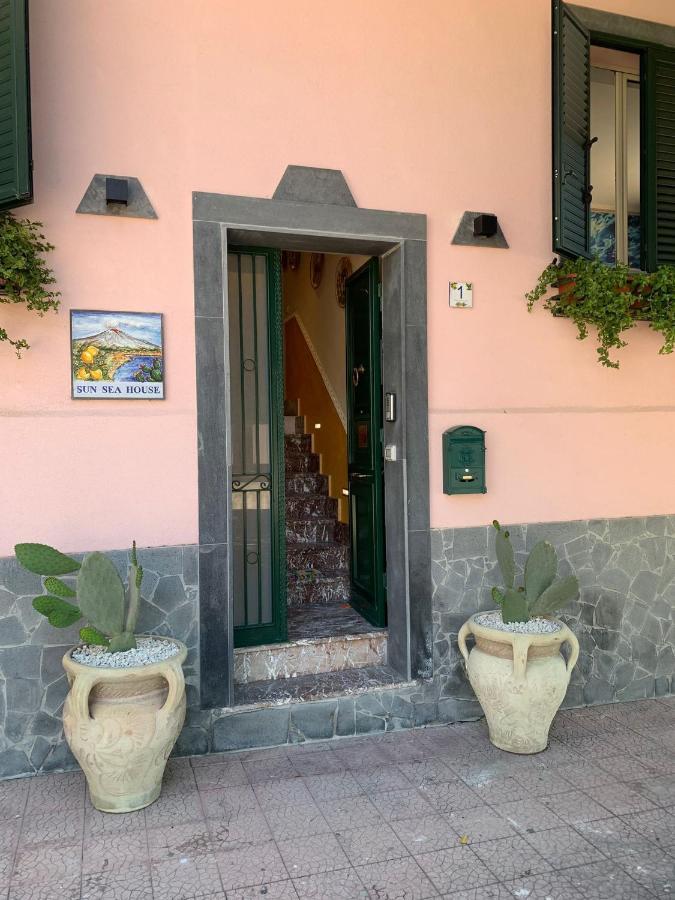 Sun Sea House Taormina Apartment Giardini Naxos Exterior photo